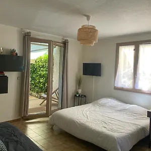 - Les Bains Appartement